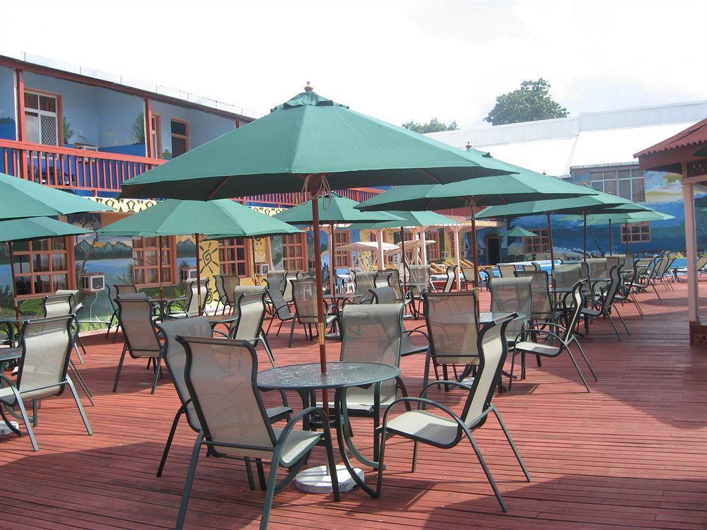 Pacific Crown Hotel Honiara Dış mekan fotoğraf