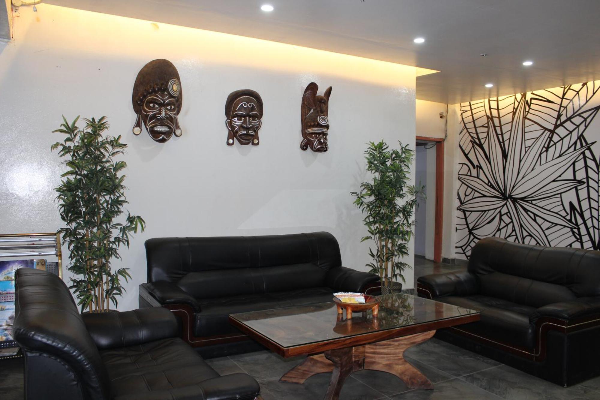 Pacific Crown Hotel Honiara Dış mekan fotoğraf