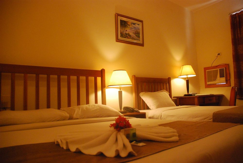 Pacific Crown Hotel Honiara Dış mekan fotoğraf