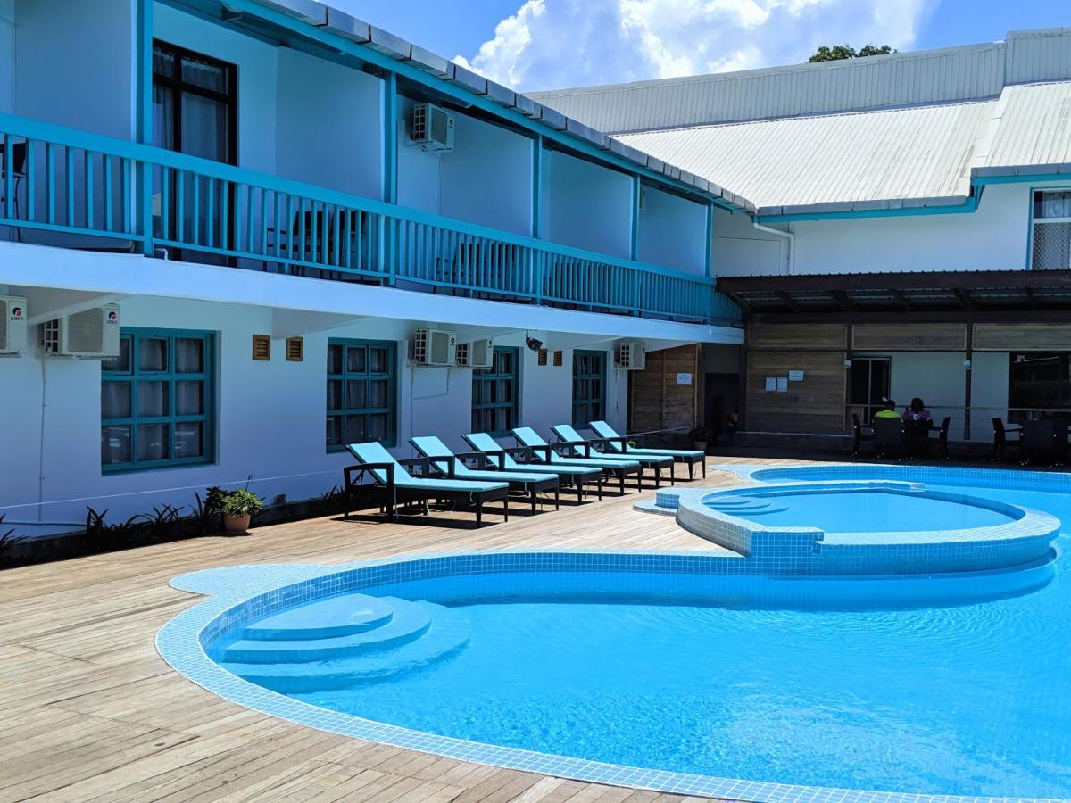 Pacific Crown Hotel Honiara Dış mekan fotoğraf